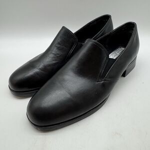 Munro American Black Leather Loafer Women's 7.5M Perfect Size Perfect Fit